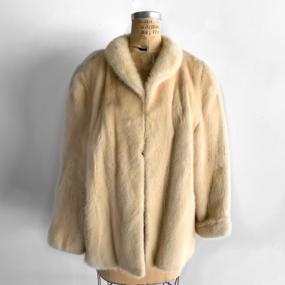 Vintage Jackets & Blazers - Vintage White Mink Fur Stroller Coat, mcm fashion custom coat